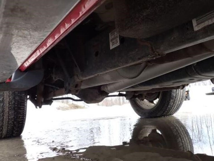 2018-ram-1500-laramie-image-68