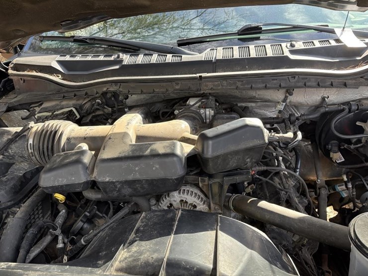 2017-ford-f250-xl-image-9