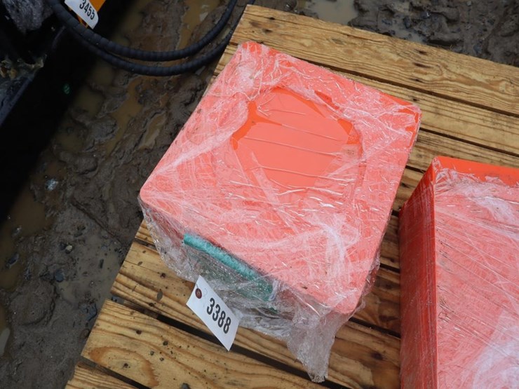 tpm-outrigger-pads-image-1