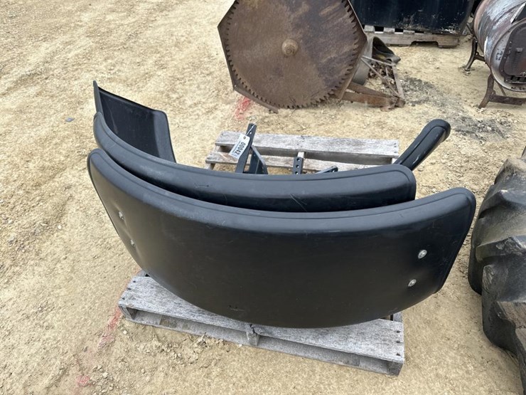 #42-•-new-holland-front-end-fender-image-1