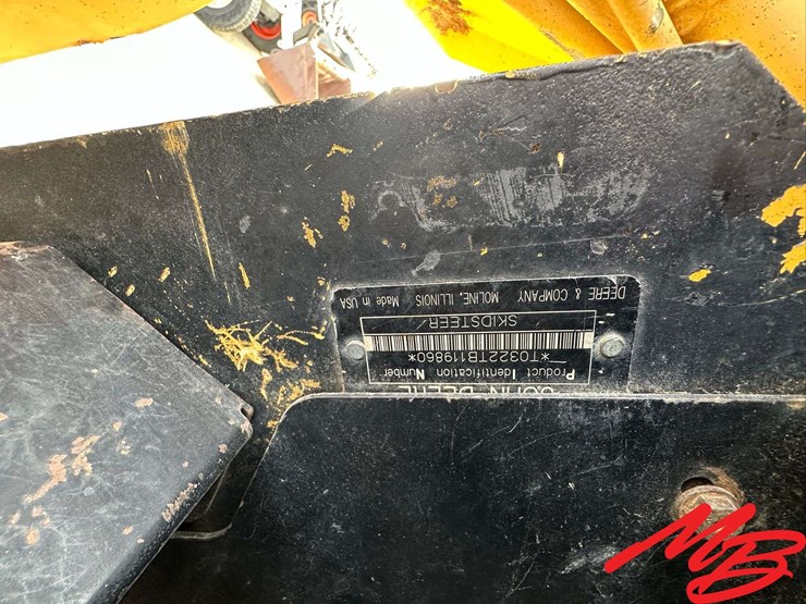 deere-ct322-image-17