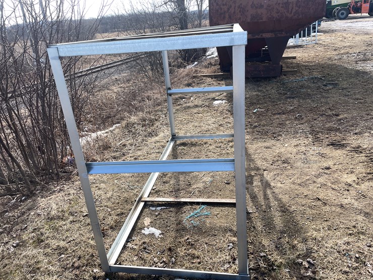 #2496-•-metal-crate-image-4