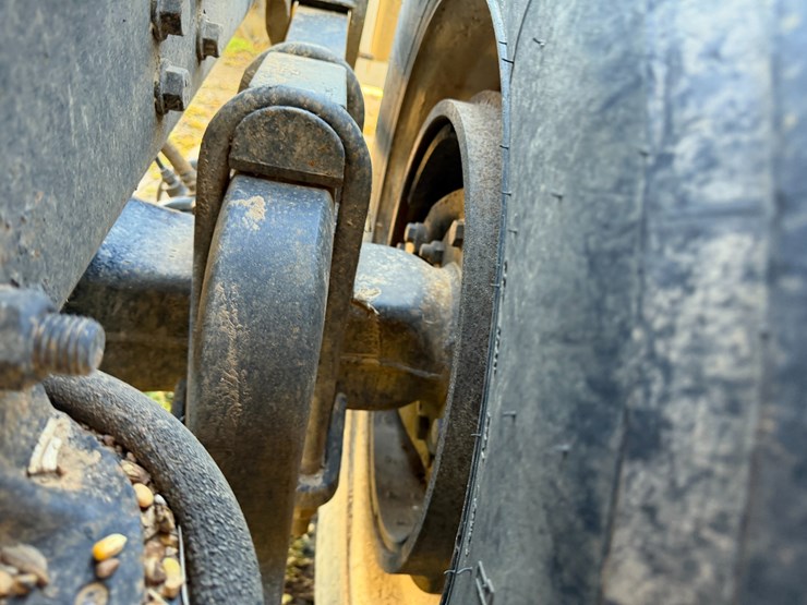 #42452-•-2007-international-l9427-daycab-truck-tractor-vin:-2hscnapr37c468369-image-21