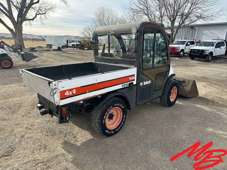 2005-bobcat-toolcat-5600-image-5