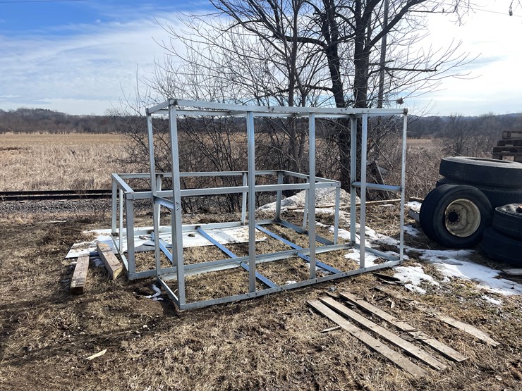 #2495-•-(2)-metal-crates-image-3