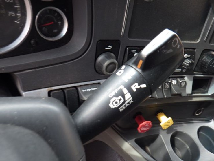 2022-kenworth-t680-image-20