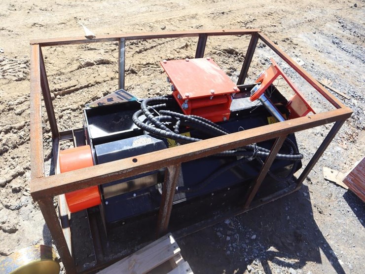 agt-excavator-flail-mower-image-4