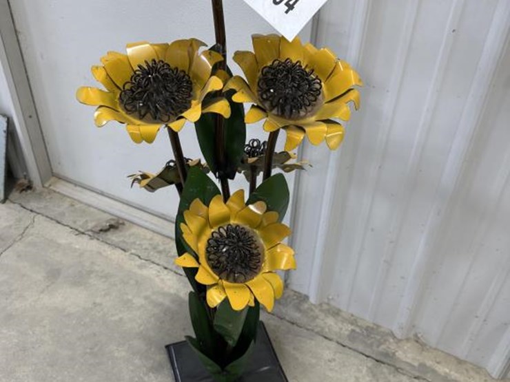 #94-•-sunflower-metal-decor-image-1