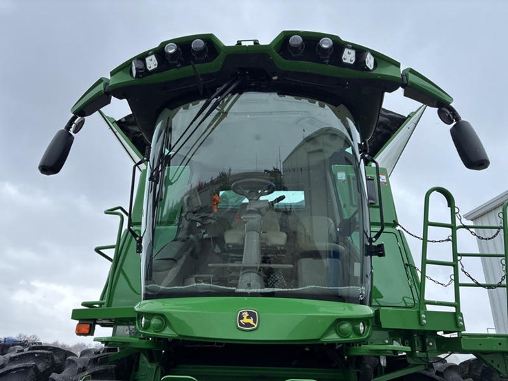 2023-john-deere-s780-image-11