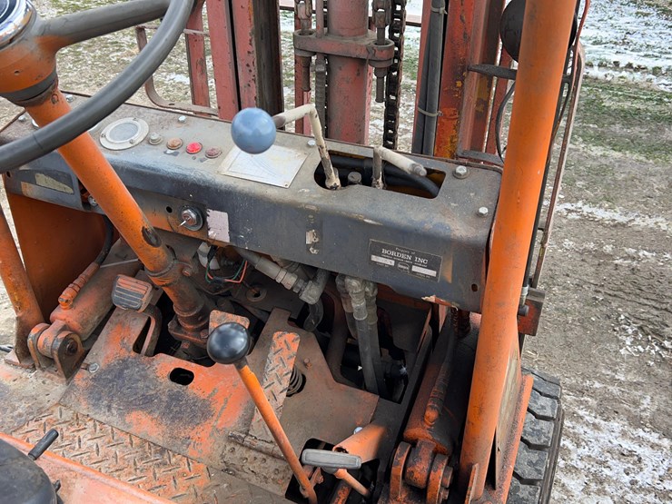 datsun-p6103-3000lb-forklift-image-11