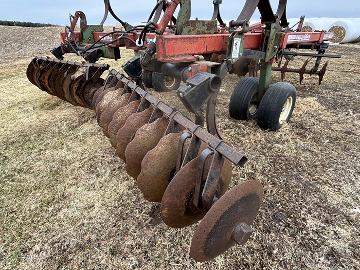 #1079-•-brillion-land-commander-v-ripper-(nelson,-wi)-image-5