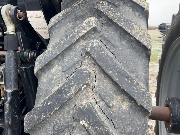 2002-challenger-mt665-image-23