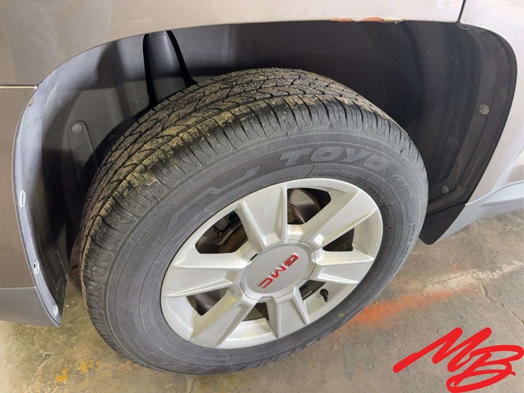 2010-gmc-terrain-sle-image-18