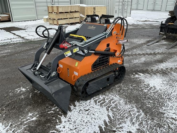 #1015-•-unused-landhero-lhr‑me380x1-mini-skid-steer-loader-image-1