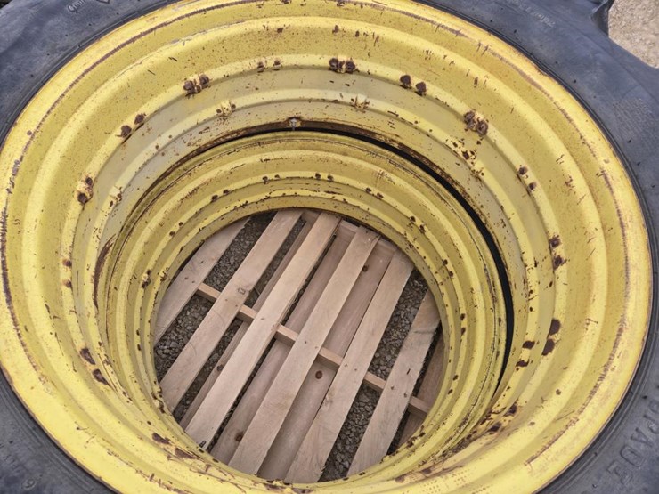 john-deere-38-image-4