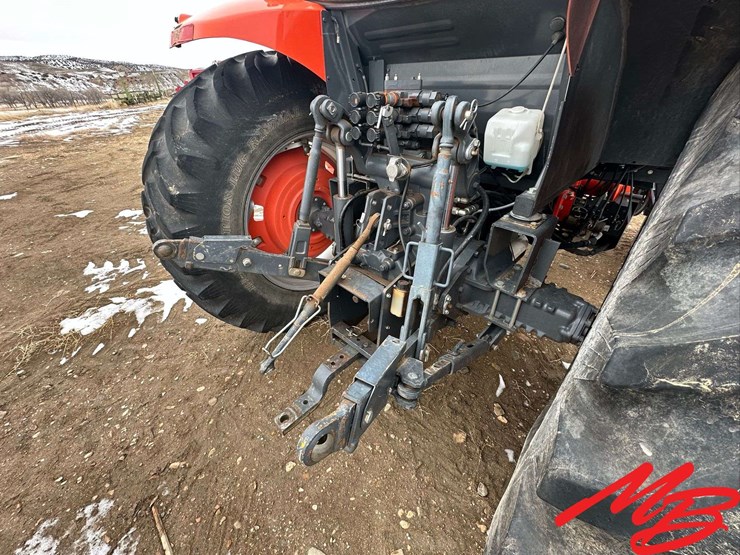 2015-kubota-m135gx-image-20