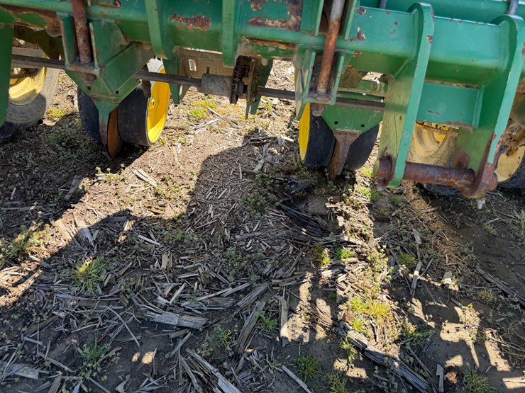 john-deere-1720-image-85