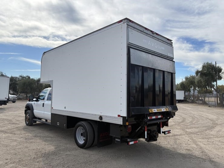 2016-ford-f550-xlt-image-4