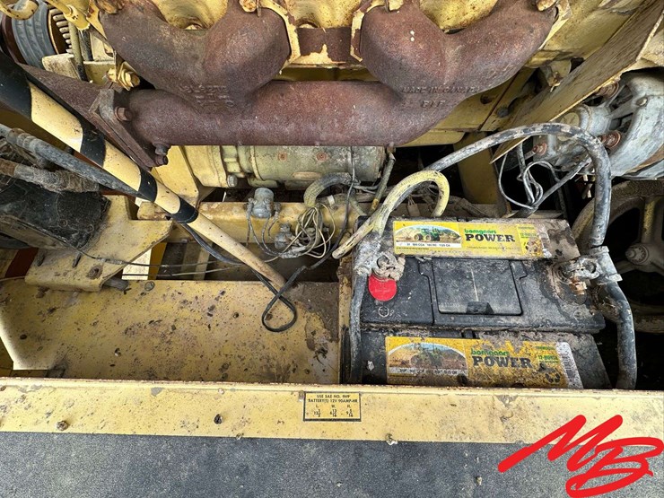 new-holland-70-image-38