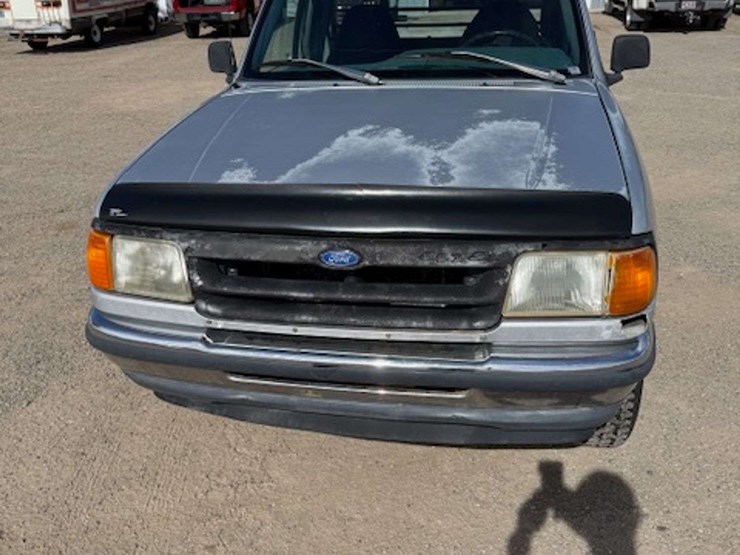 1993-ford-ranger-xl-image-2