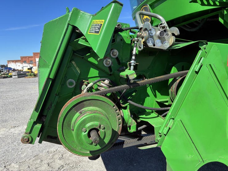 2005-john-deere-9660-sts-image-8