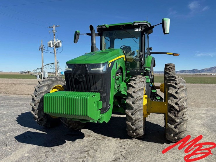 2023-john-deere-8r-340-image-2