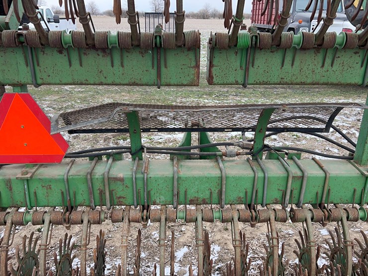 30-john-deere-400-image-10