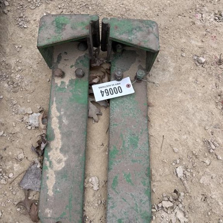 #64 • JOHN DEERE FRONT WEIGHT EXTENSIONS