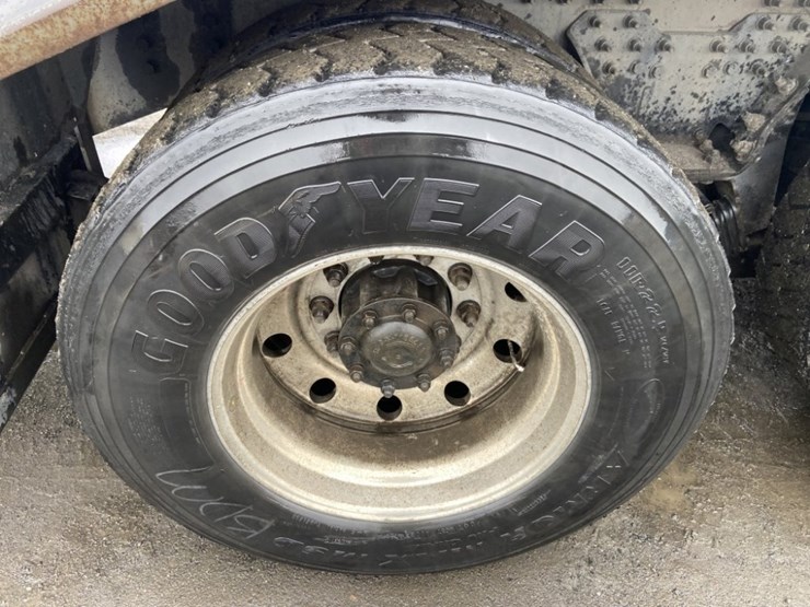 2010-autocar-xpeditor-image-25