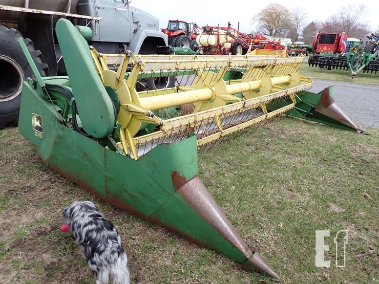 john-deere-216-image-2