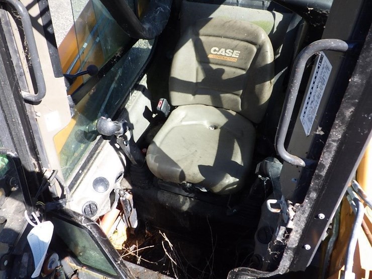 2013-case-sv300-image-17