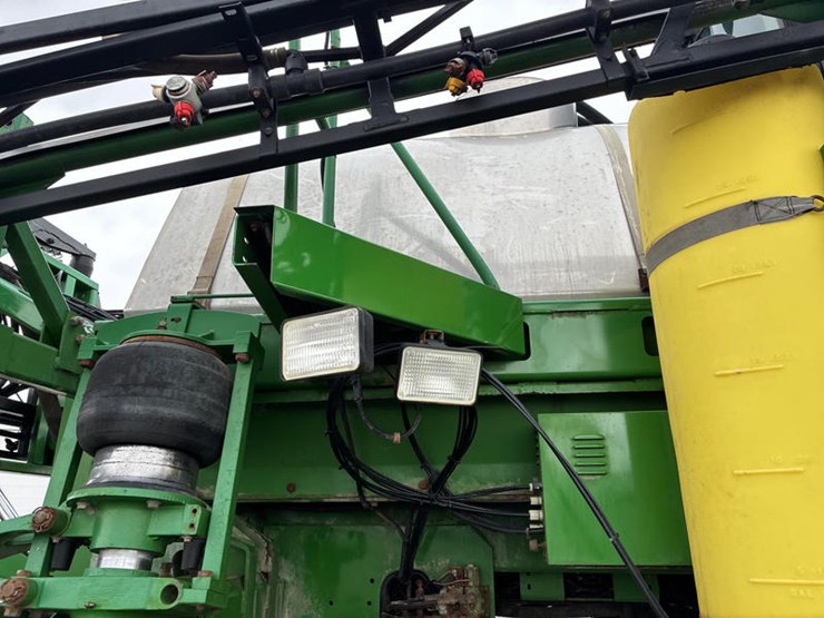 1998-john-deere-4700-image-18