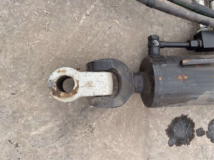 cat-3-hydraulic-top-link-image-2