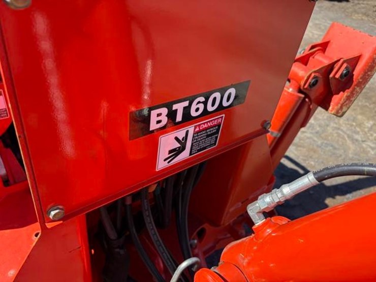 2003-kubota-bx22-image-11