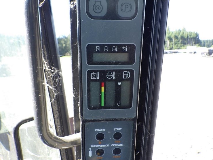 2013-case-sv300-image-23