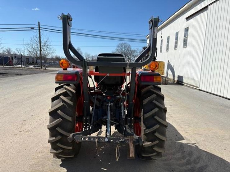 kubota-l2501-image-16