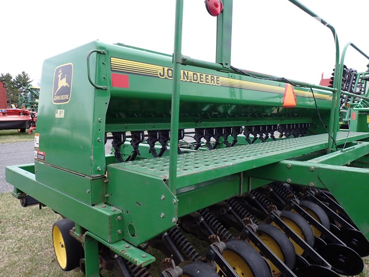 john-deere-750-image-11