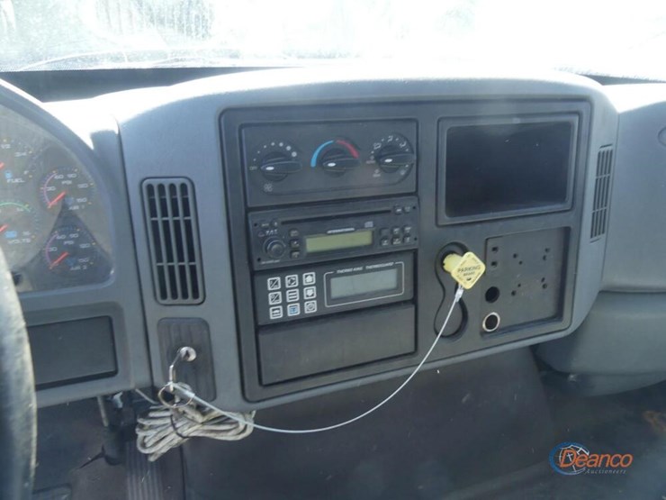 2008-international-durastar-4300-image-16