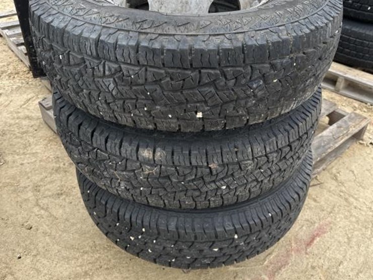 #30-•-(6)-f450-10-lug-rims-lt235/85r16-image-4