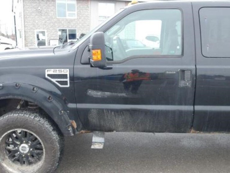 2010-ford-f250-xlt-image-90