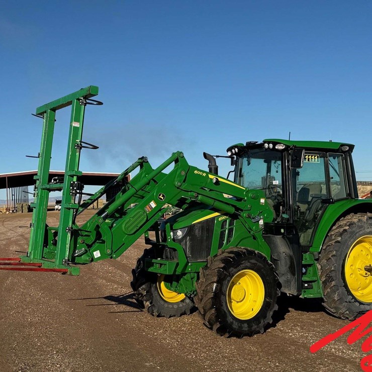2023 JOHN DEERE 6120M