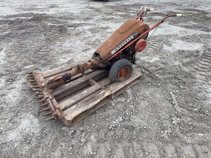 gravely-walk-behind-sickle-mower-image-1