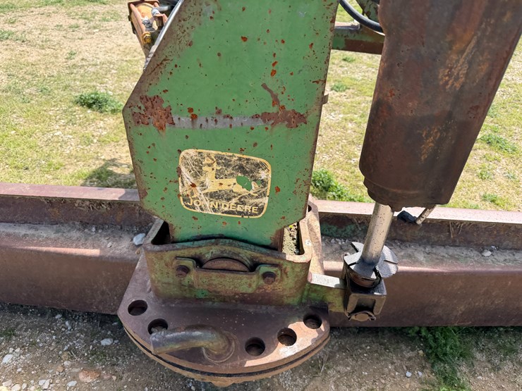 john-deere-155-image-19