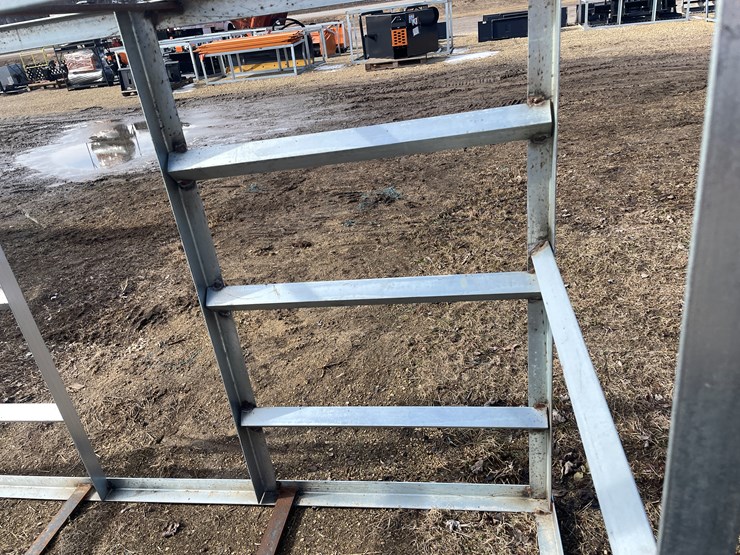 #2496-•-metal-crate-image-7