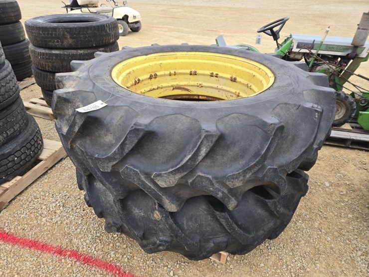 john-deere-38-image-1