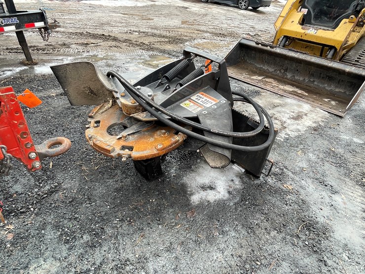 #1017-•-stumper-skid-steer-stump-grinder-(fall-creek,-wi)-image-1