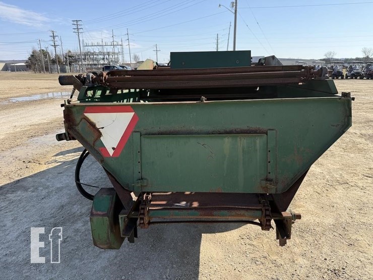 kelley-mfg-co-poultry-house-cleanout-machine-6107-image-6