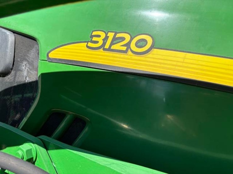 2007-john-deere-3120-image-17