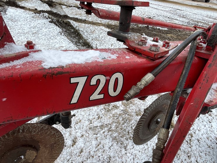 2004-international-720-image-10