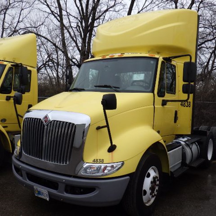 2016 INTERNATIONAL 8600